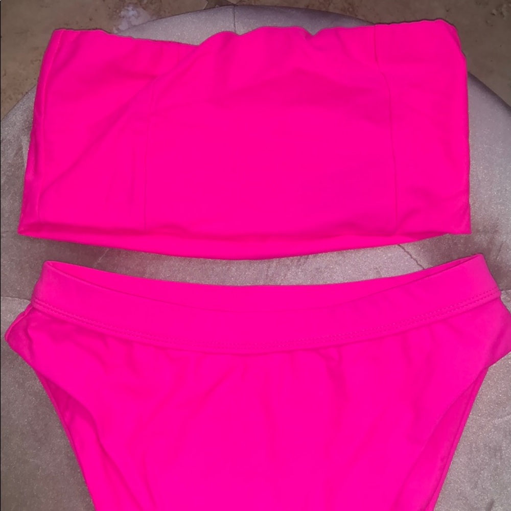 High waisted bikini
